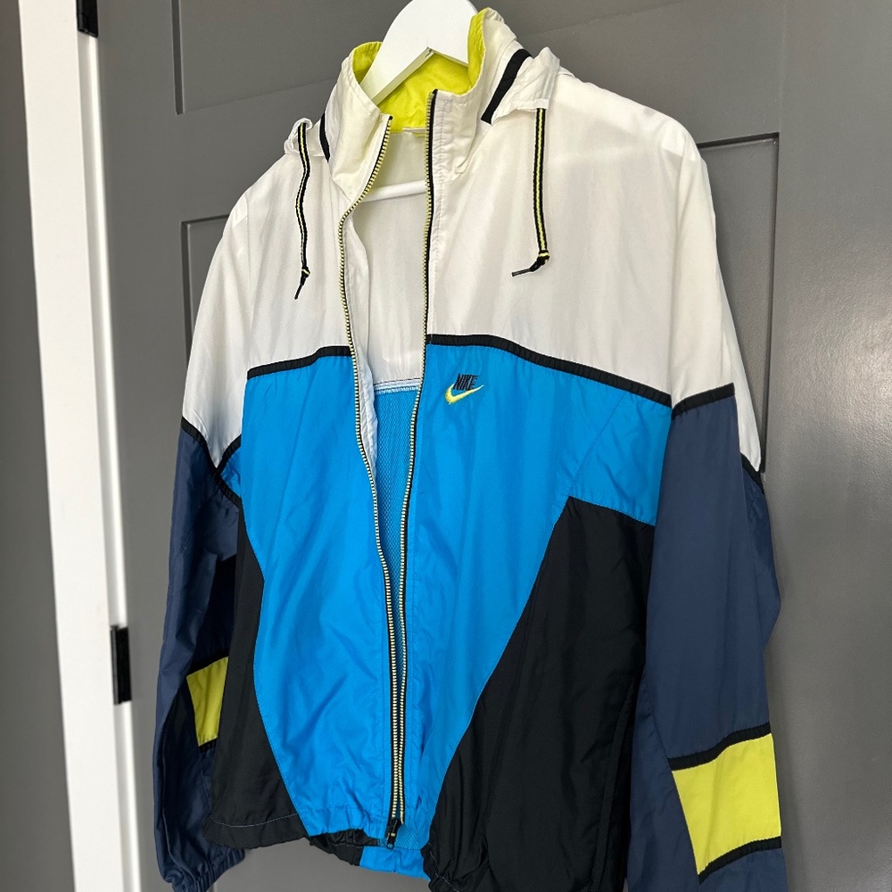 Nike 90s vintage windbreaker jacket (Men's M)
